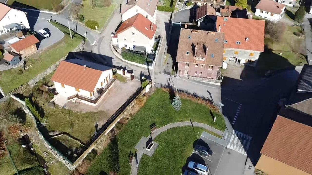 Les Randogodilleurs Avec Jacuzzi A 2Kms Des Pistes Et 350M Du Theatre Du Peuple ! Villa Bussang Bagian luar foto